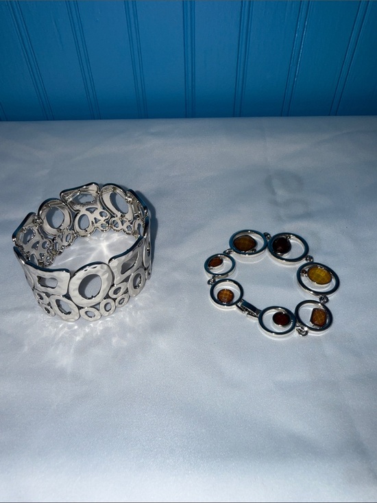 Jewelry - Silver Circle Link Cuff and Amber Accent Bracelet Set